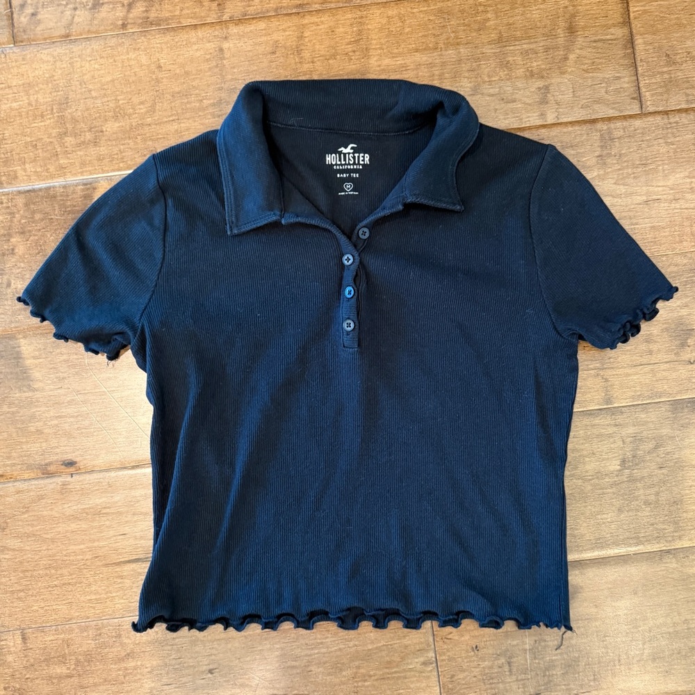 Hollister Black Fitted Polo Crop Top